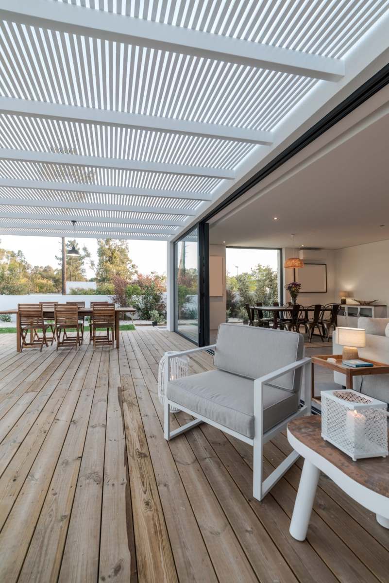modern-house-with-garden-swimming-pool-and-wooden-2021-08-26-18-24-30-utc (1)